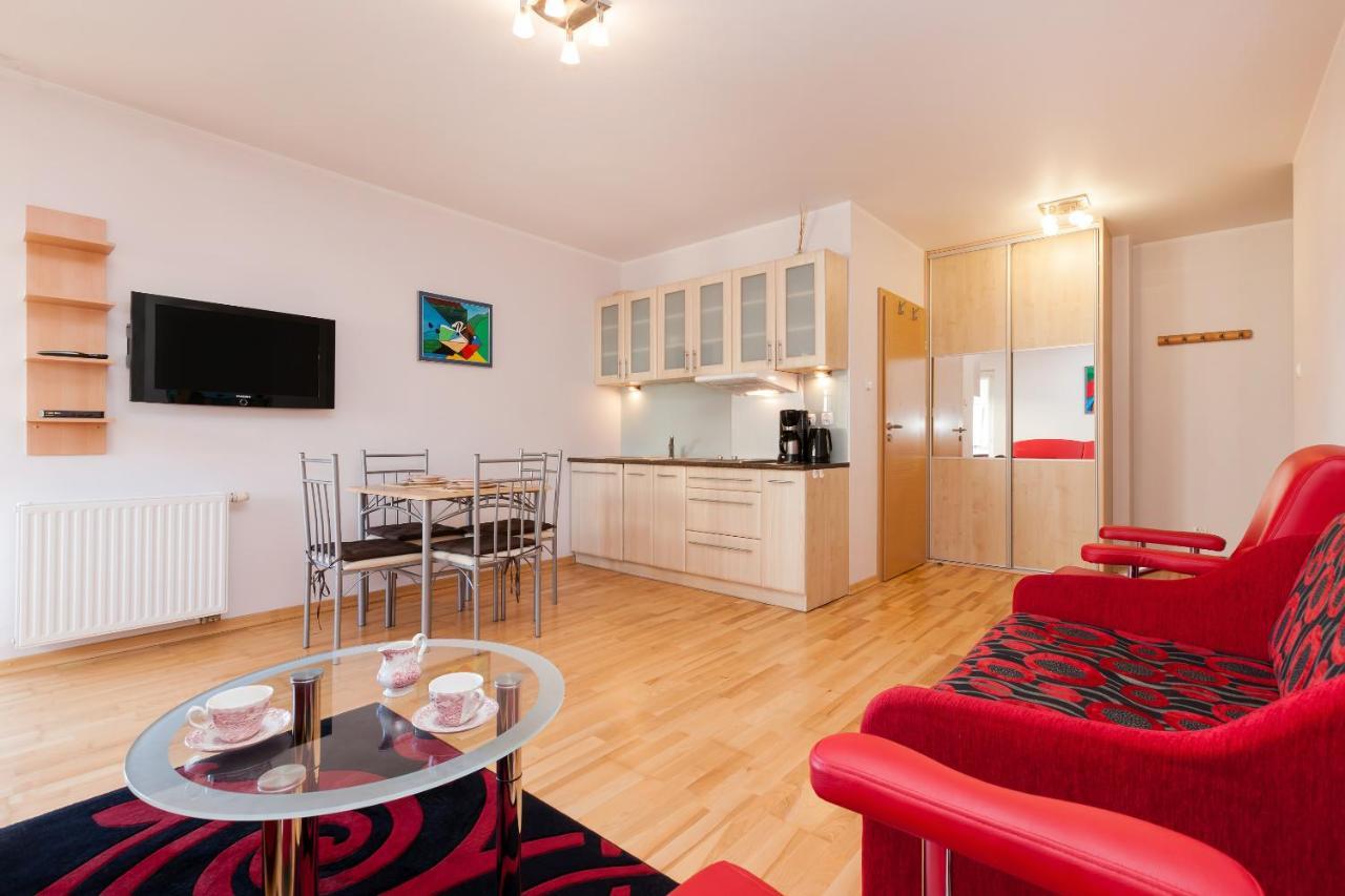 Center By Renters Apartamento *